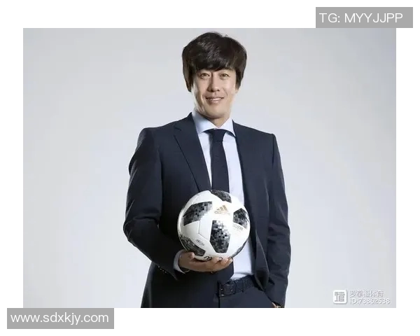 西装杀霸气出场足球明星展现风采与魅力的完美结合